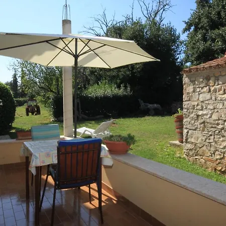 Apartmán With Parking Space Basanija, Umag - 7149 Savudrija