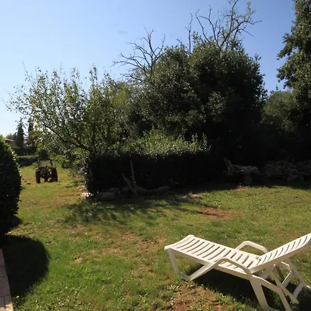 Apartmán With Parking Space Basanija, Umag - 7149 Savudrija