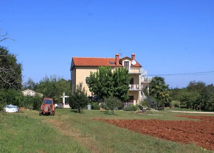 Appartement With Parking Space Basanija, Umag - 7149 Savudrija