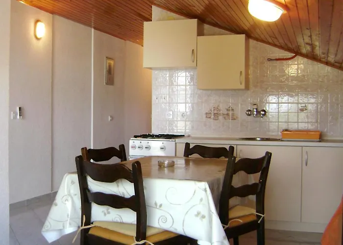 Appartement With Parking Space Basanija, Umag - 7149